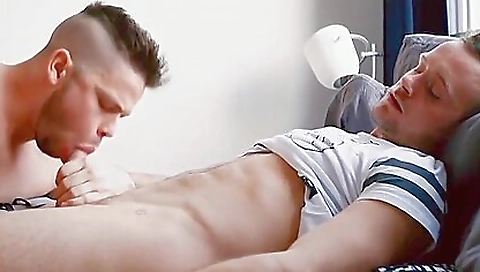 Sexy amateur sex video filmed in front of the camera 1