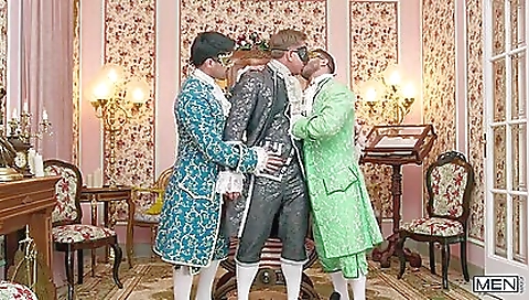 Deepthroat blowjob with an incredible brunette in a threesome