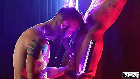 Two dudes get off in the bedroom and in the hallway