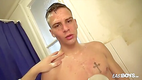 Amature brunette with a nice natural tits receives a handjob