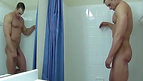 A brunette girl has a nice long round booty in the bath